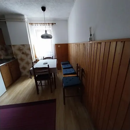 Apartma 27 Apartment *