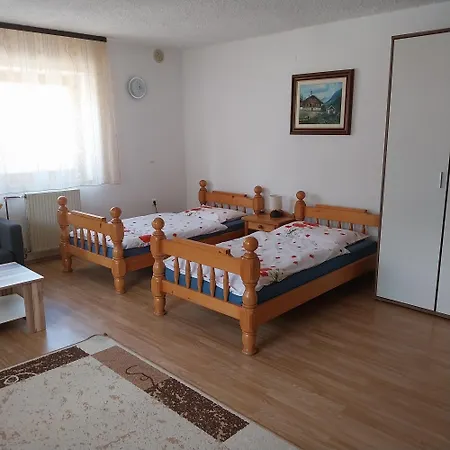 Apartment Apartma 27